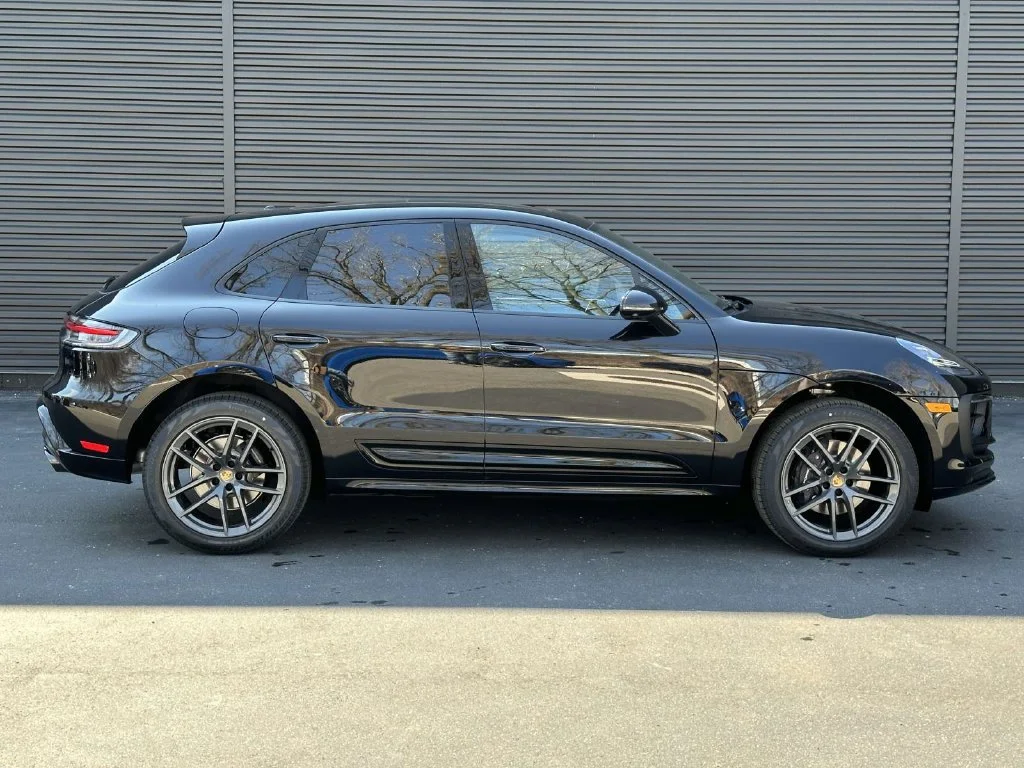 New 2026 Black Porsche T image 6