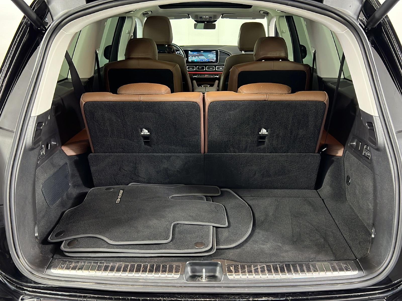 Used 2024 Obsidian Black Metallic Mercedes-Benz GLS 580 image 24