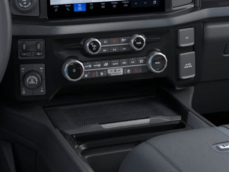 New 2026 Agate Black Metallic Ford F-350 SRW Platinum image 15