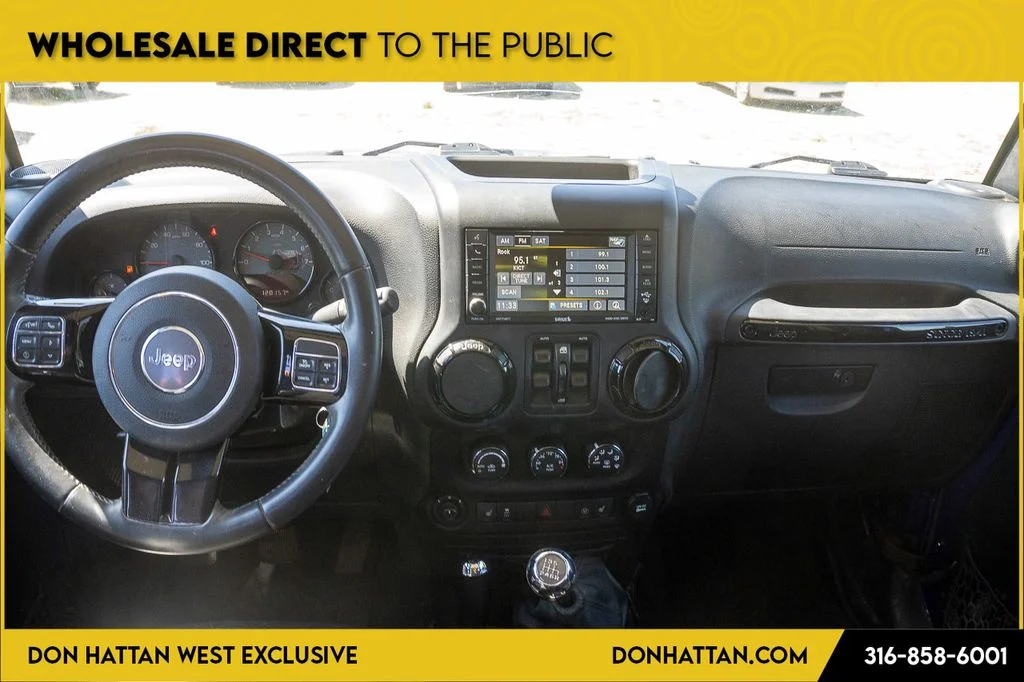 Used 2016 Purple Jeep Unlimited Sahara image 3