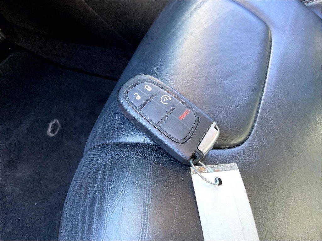 Used 2017 Gray Jeep Limited image 30