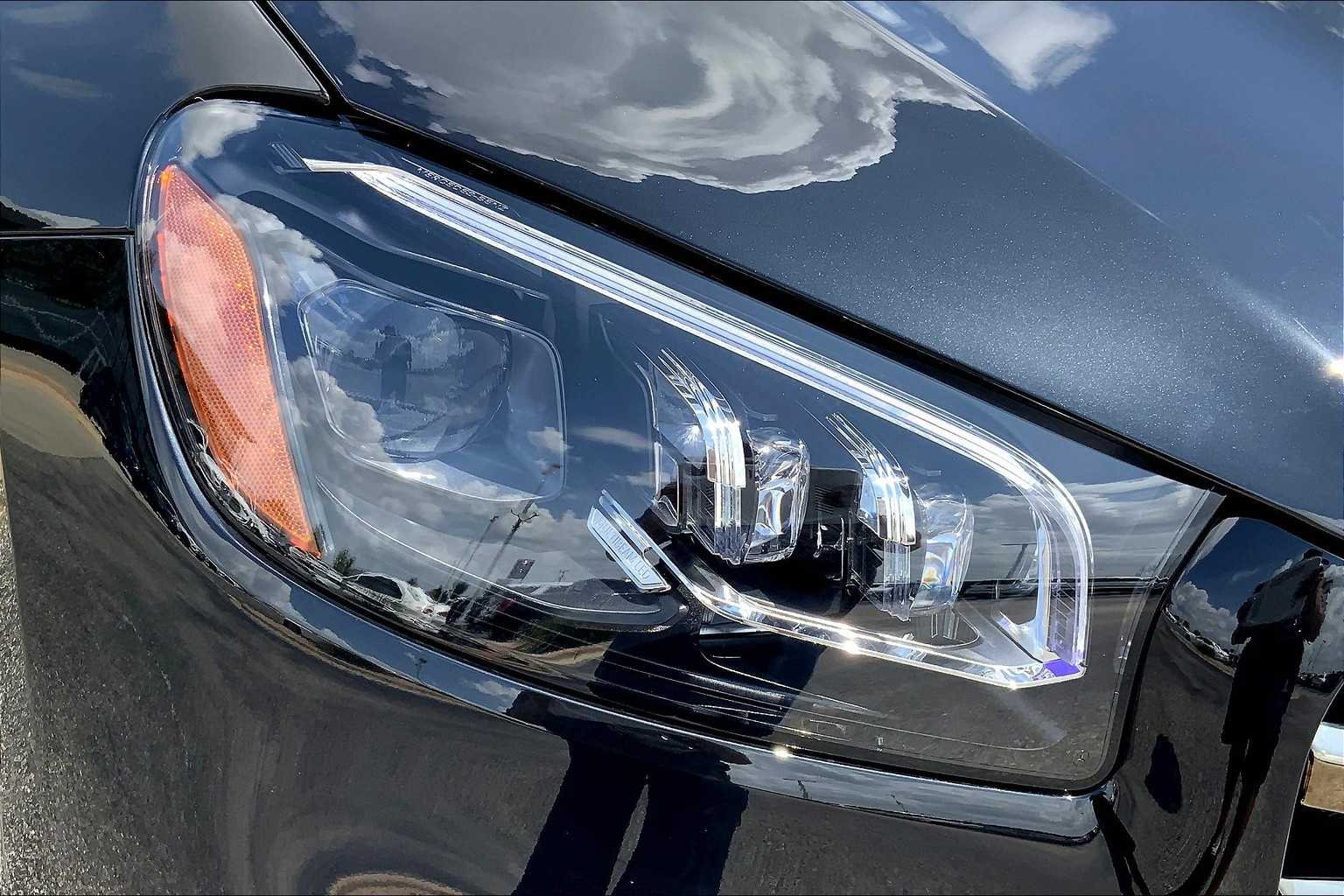 2025 Mercedes-Benz GLC Base - Photo 20