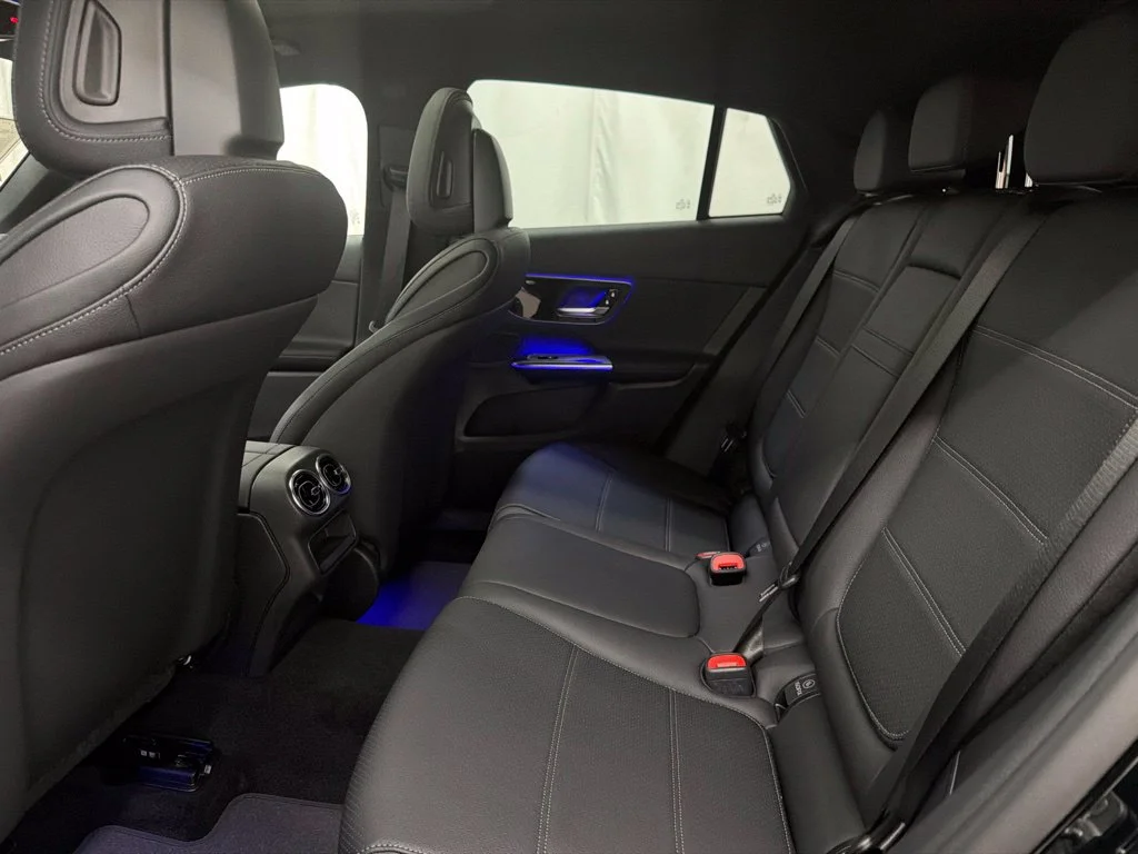 New 2027 Black Mercedes-Benz GLC 300 Coupe image 20