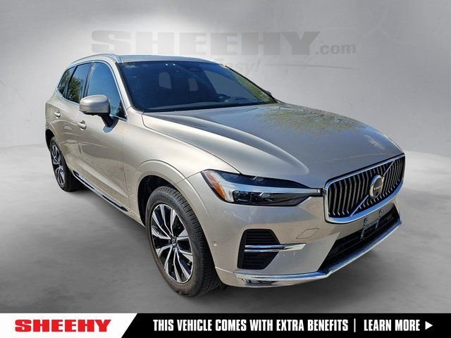 2023 Volvo XC60 B5 Plus Bright Theme AWD's photo