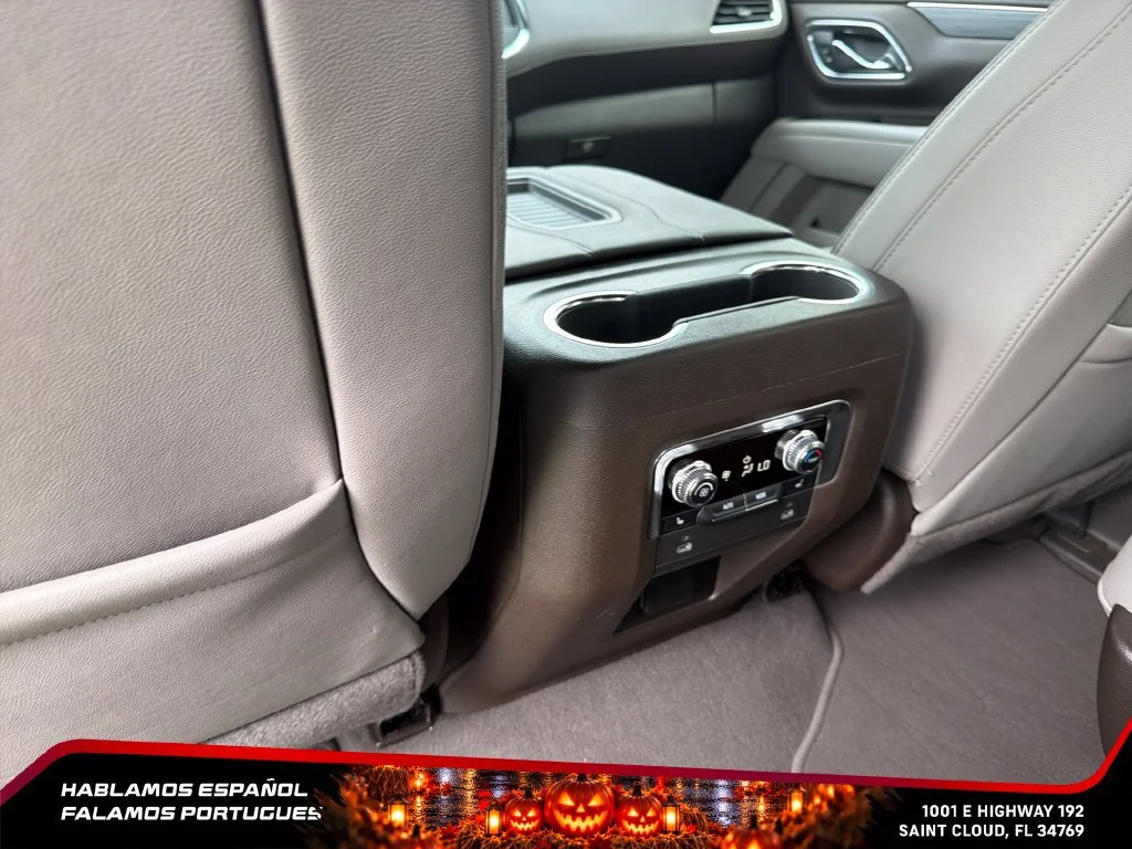 Used 2024 Sterling Metallic GMC SLT image 28