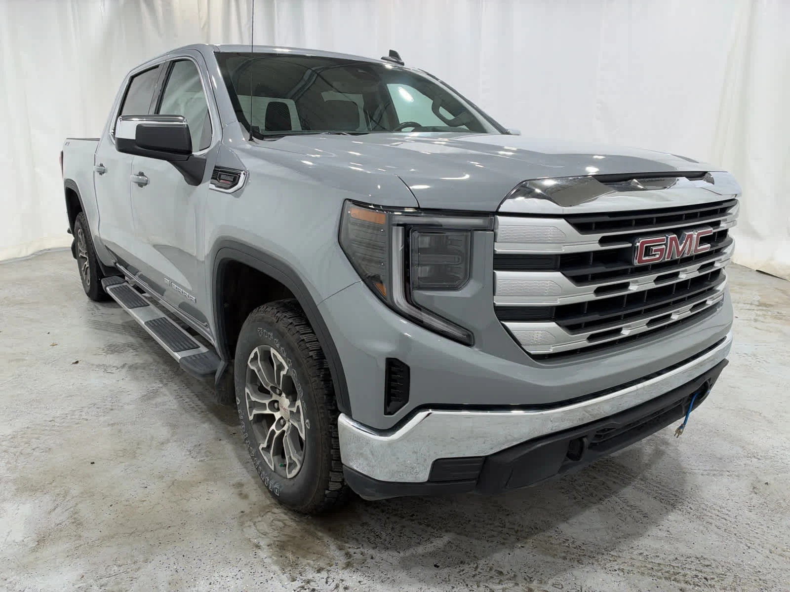 Certified Used 2024 Thunderstorm Gray GMC SLE image 7