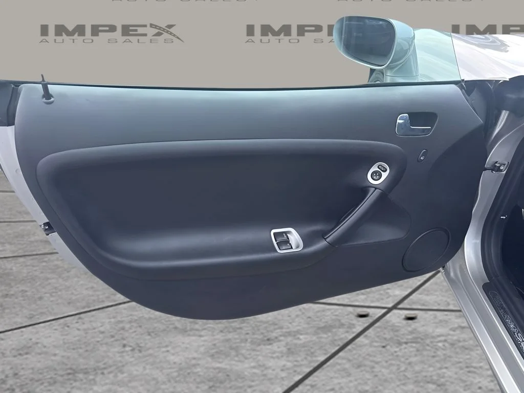 Used 2007 Silver Pontiac GXP image 13