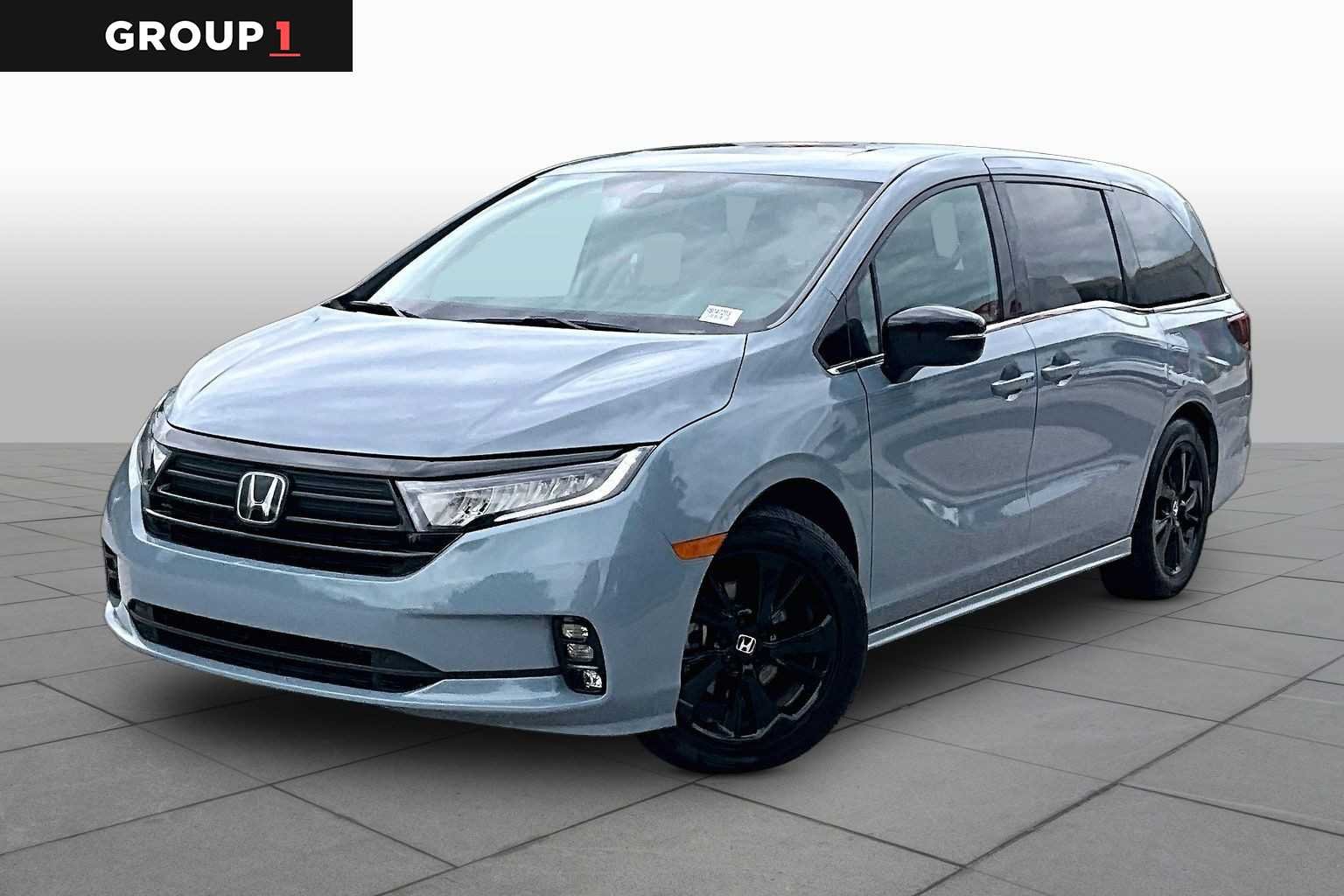 2024 Honda Odyssey SPORT's photo