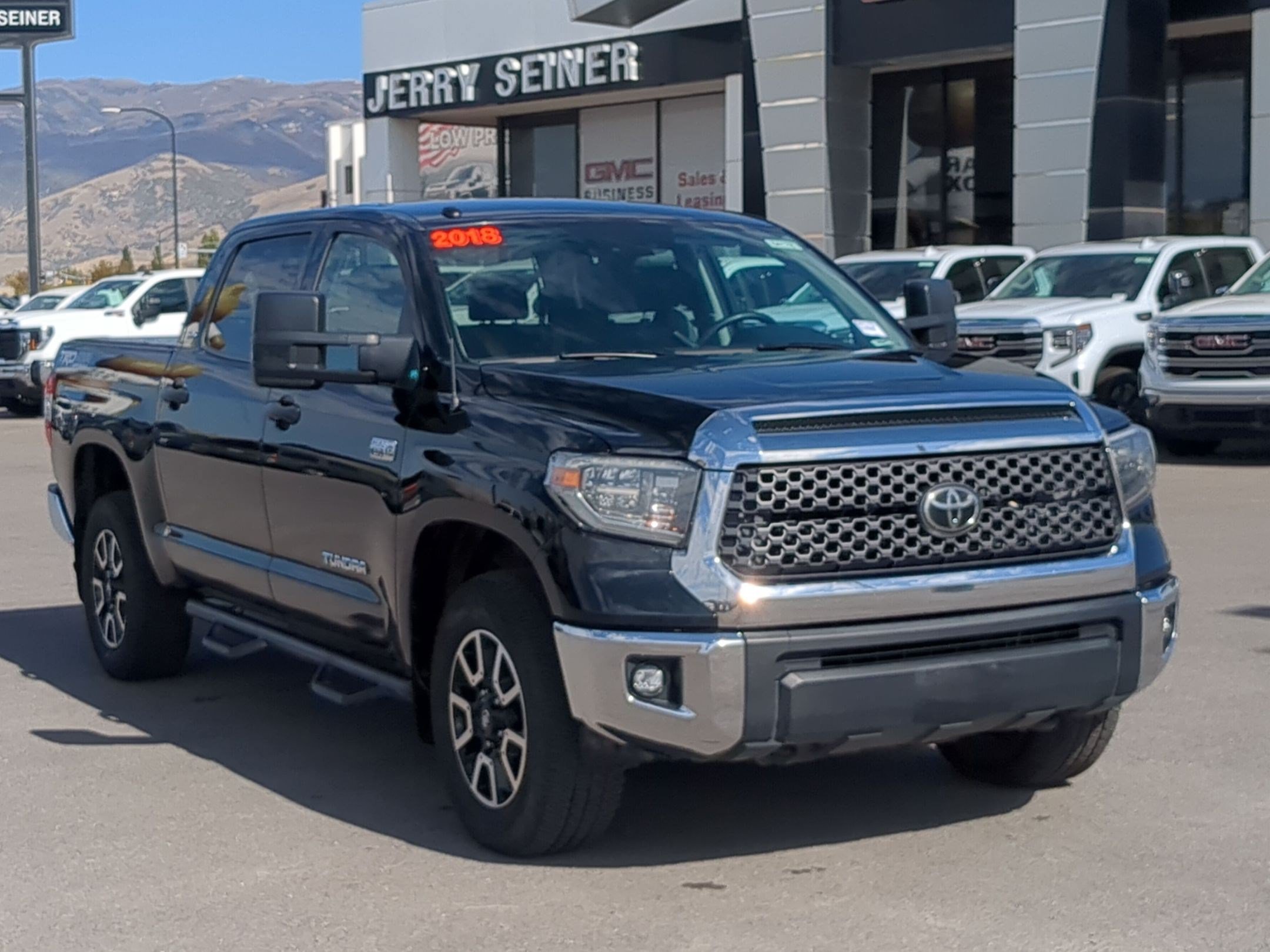 2018 Toyota Tundra SR5 - Photo 8