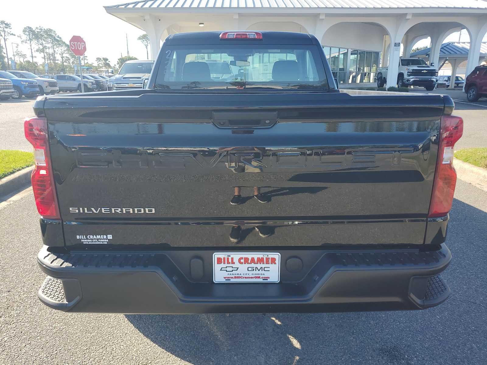 2026 Chevrolet Silverado 1500 photo 3