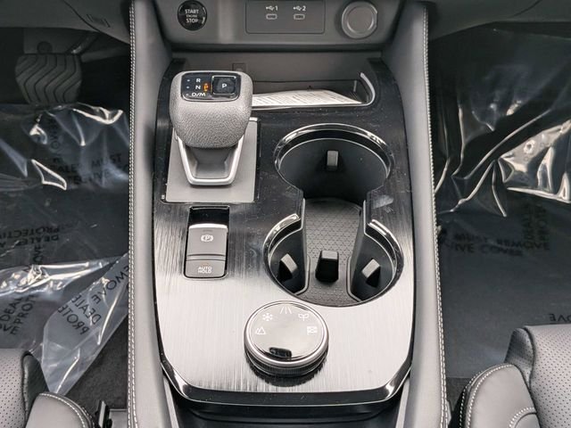 New 2026 Super Black Nissan Platinum image 18