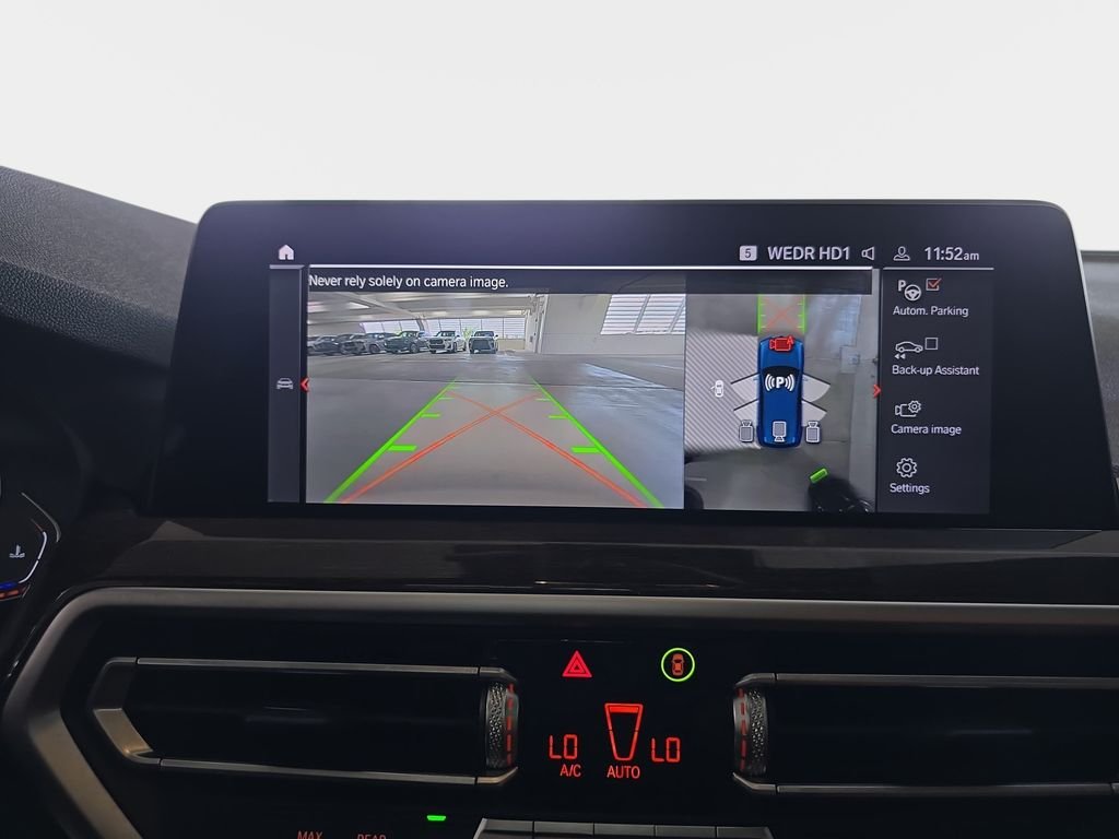 Used 2022 Phytonic Blue Metallic BMW sDrive30i image 24
