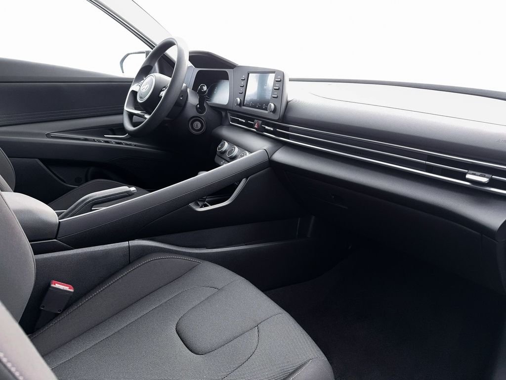 New 2026 Gray Hyundai SE image 35