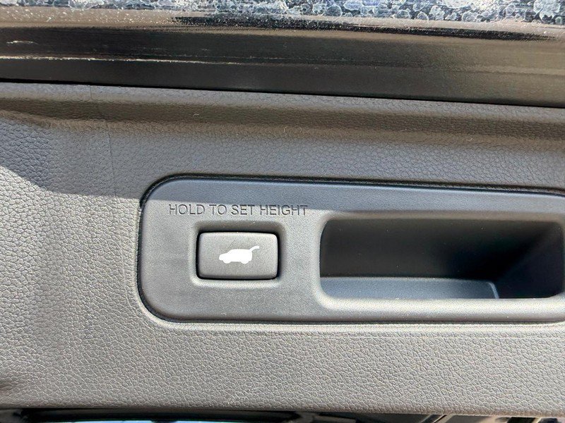 Used 2025 Crystal Black Pearl Honda AWD Elite image 32