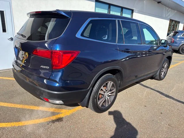 Certified Used 2016 Blue Honda EX image 5