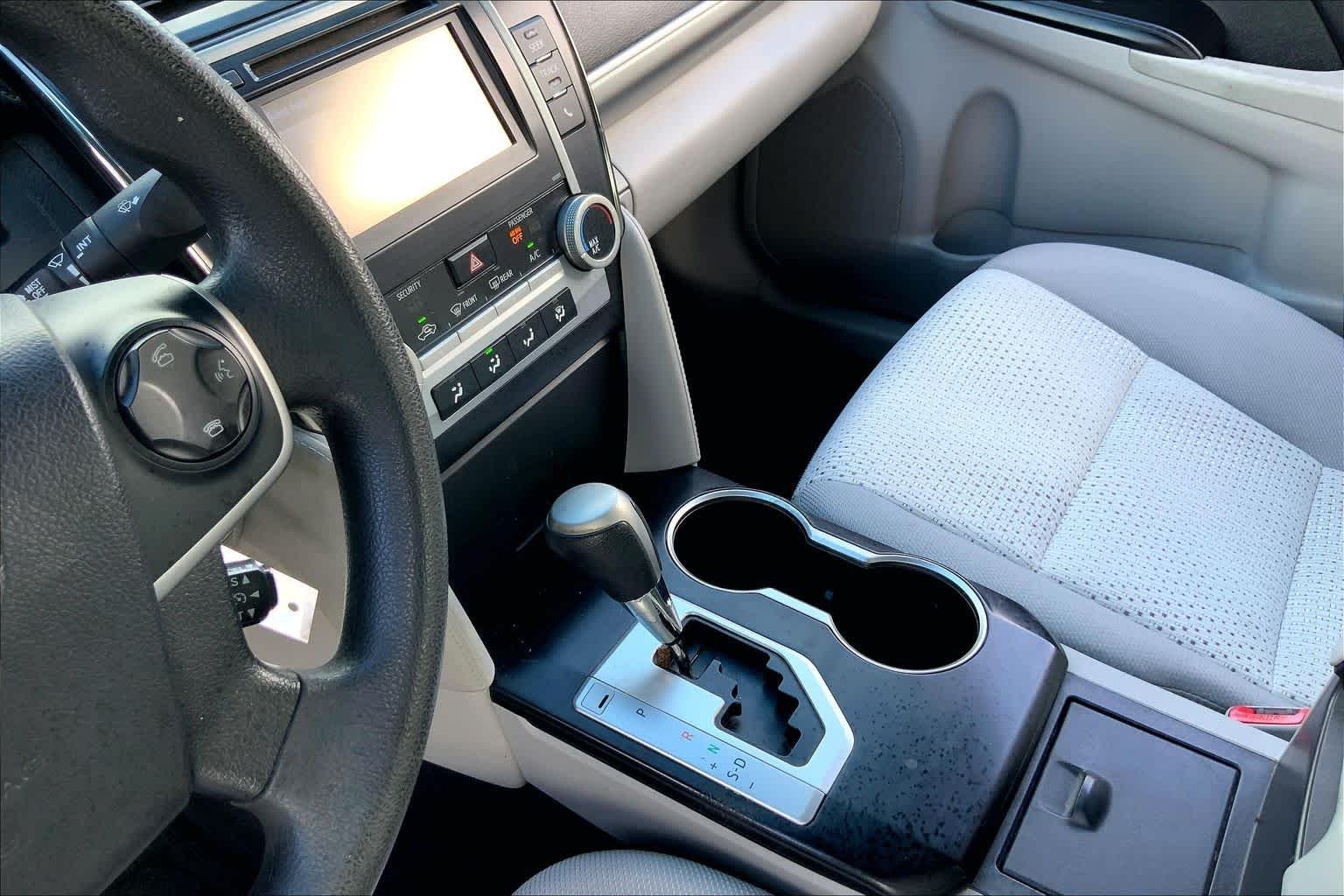 Used 2014 Magnetic Gray Metallic Toyota LE image 16