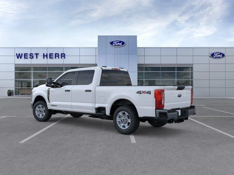 New 2026 Oxford White Ford F-250® XLT image 4