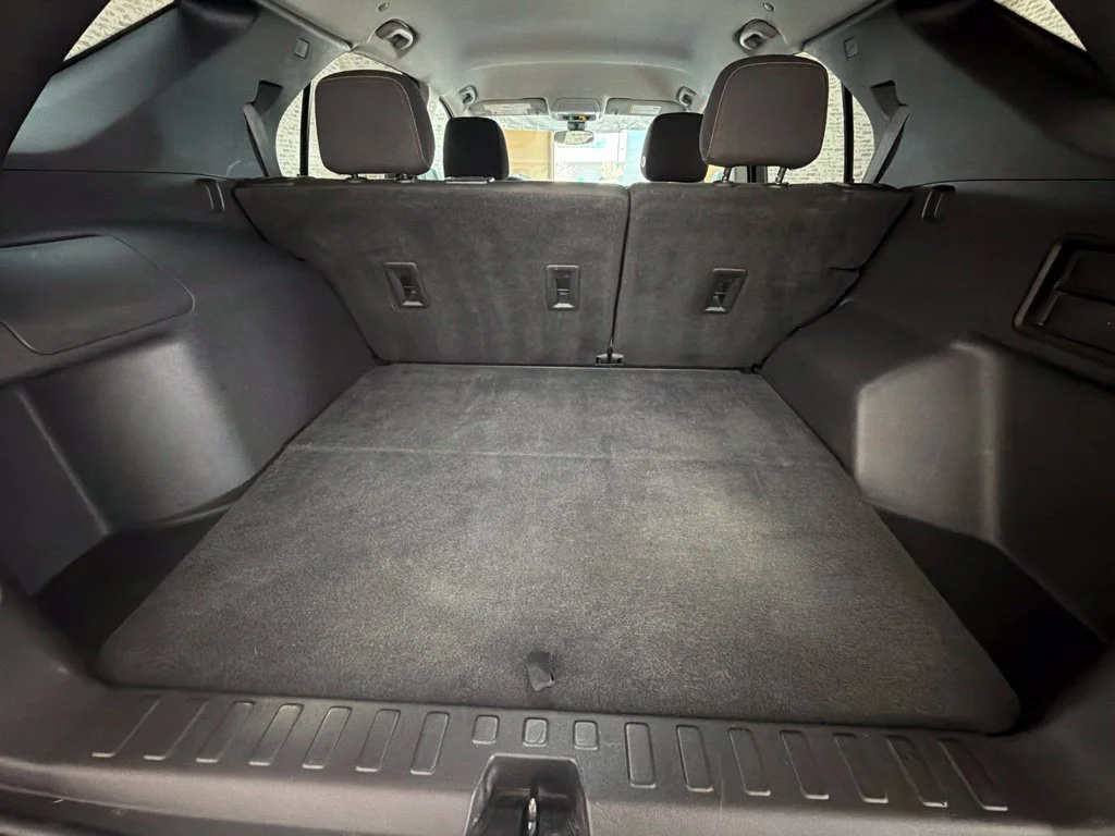 Used 2021 Silver Ice Metallic Chevrolet LT image 16