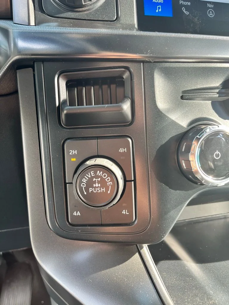 New 2026 White Ford Lariat image 18