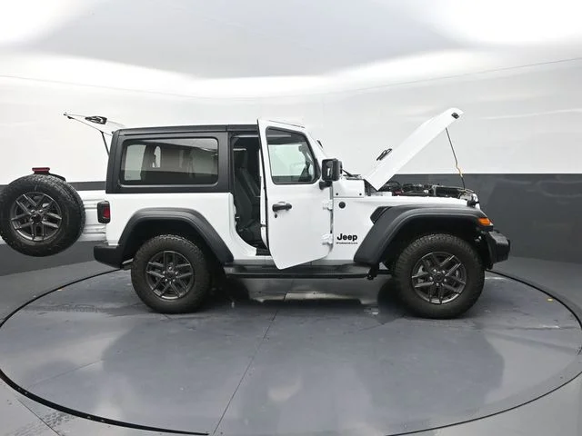 Used 2024 White Jeep Sport S image 35