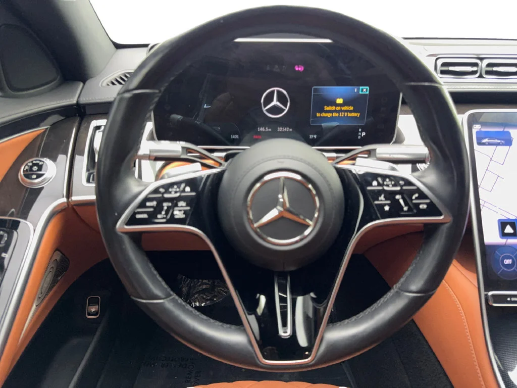 Used 2023 Green Mercedes-Benz S 500 image 54