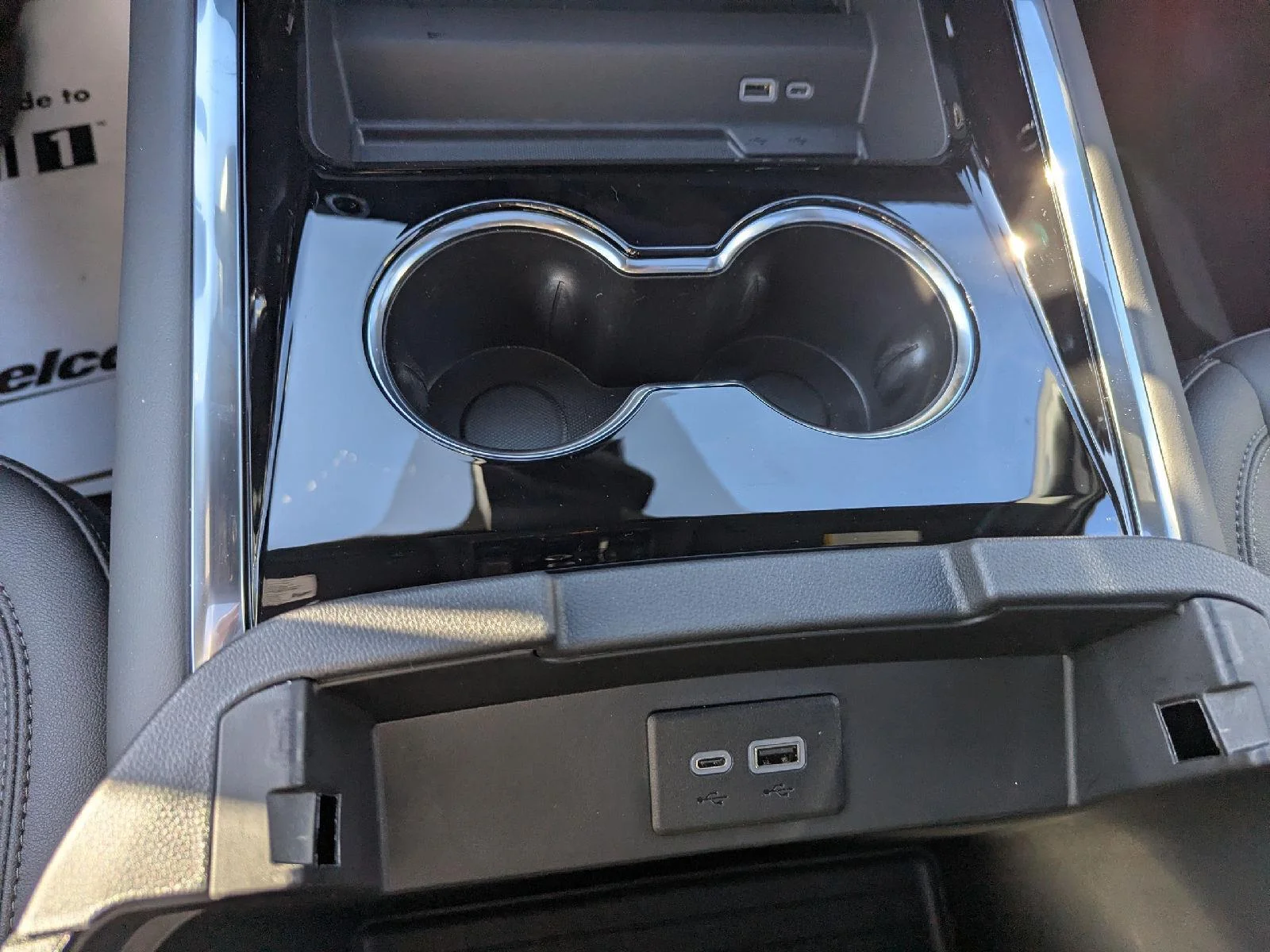 2026 Chevrolet Tahoe Z71 - Photo 40