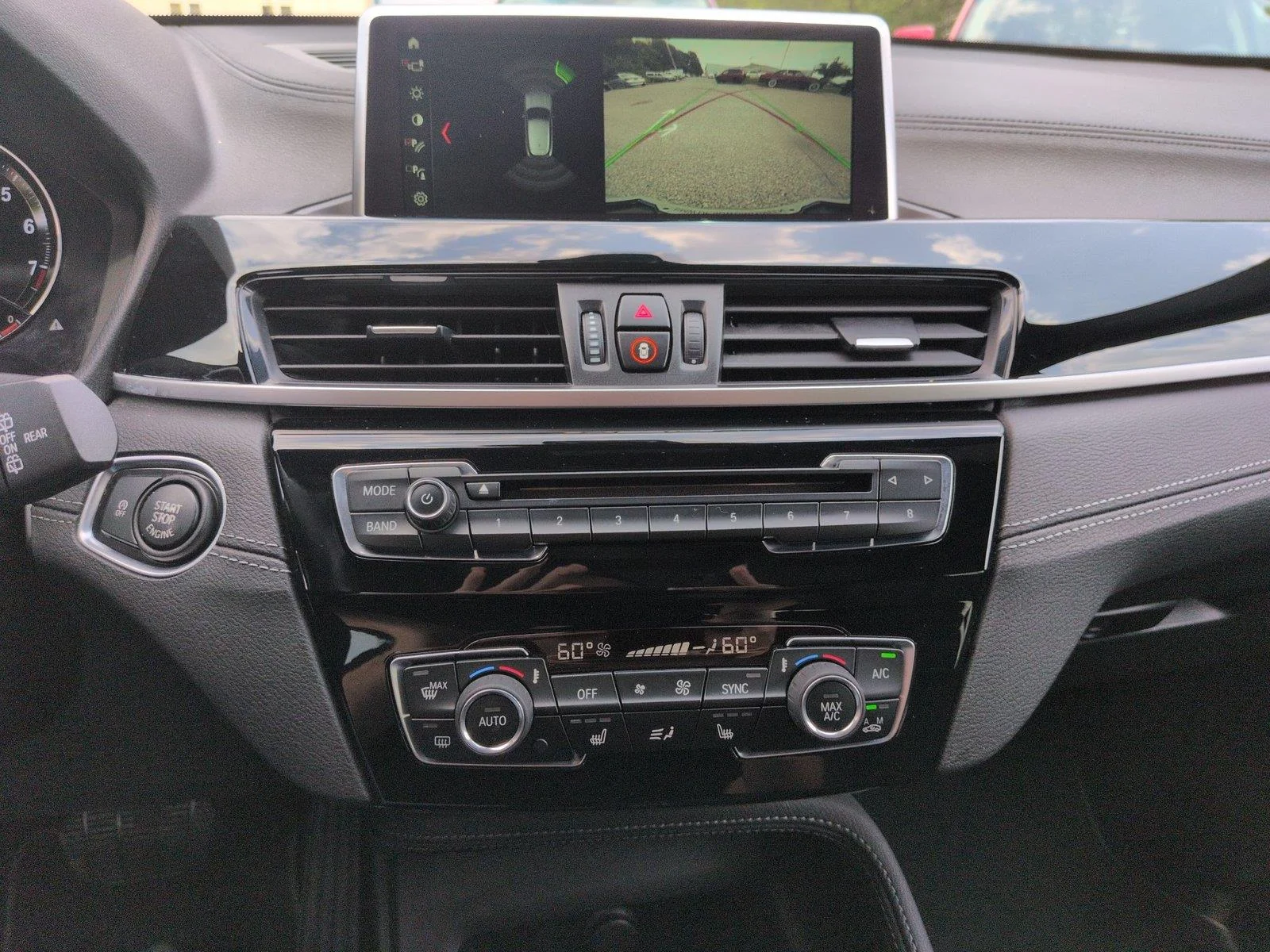 Used 2019 Glacier Silver Metallic BMW sDrive28i image 24