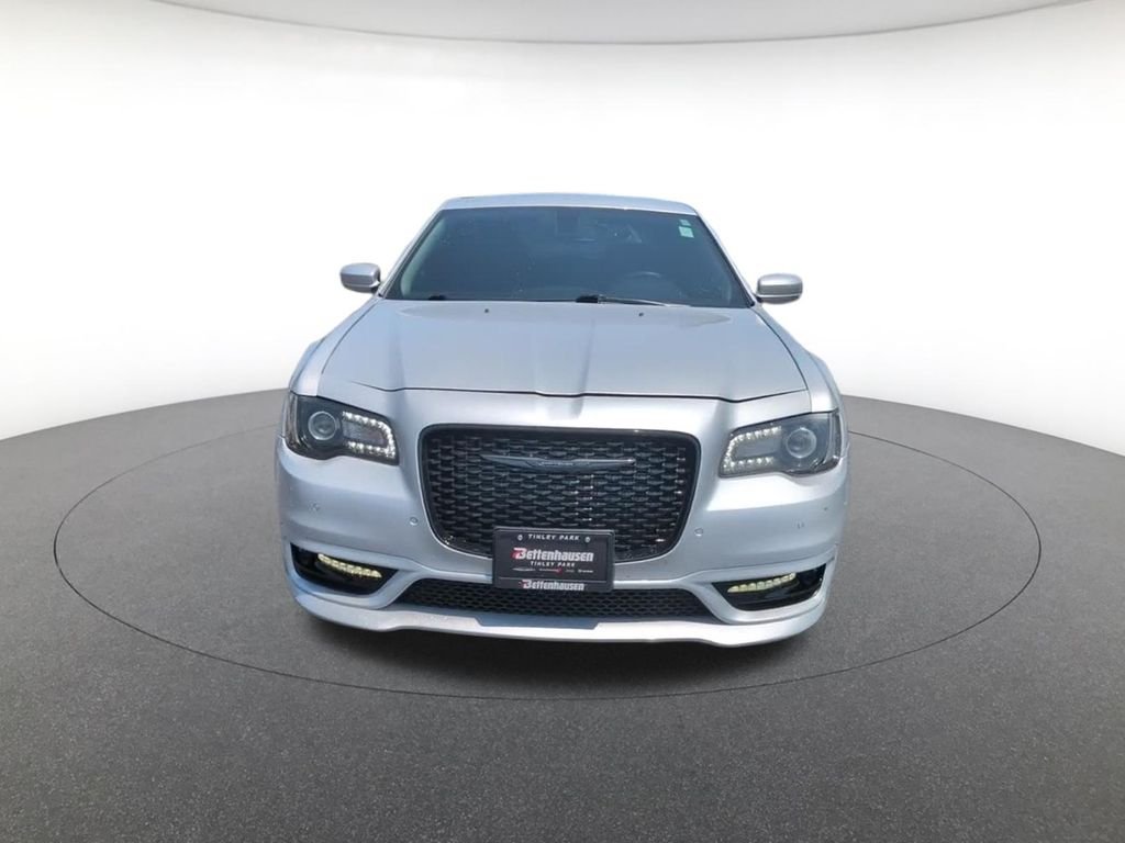 Certified Used 2022 Silver Mist Clearcoat Chrysler Touring image 14