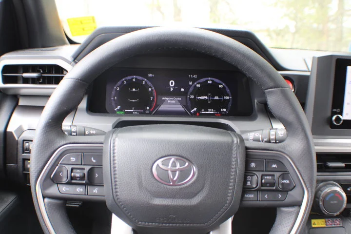2025 Toyota 4Runner TRD Off-Road - Photo 30