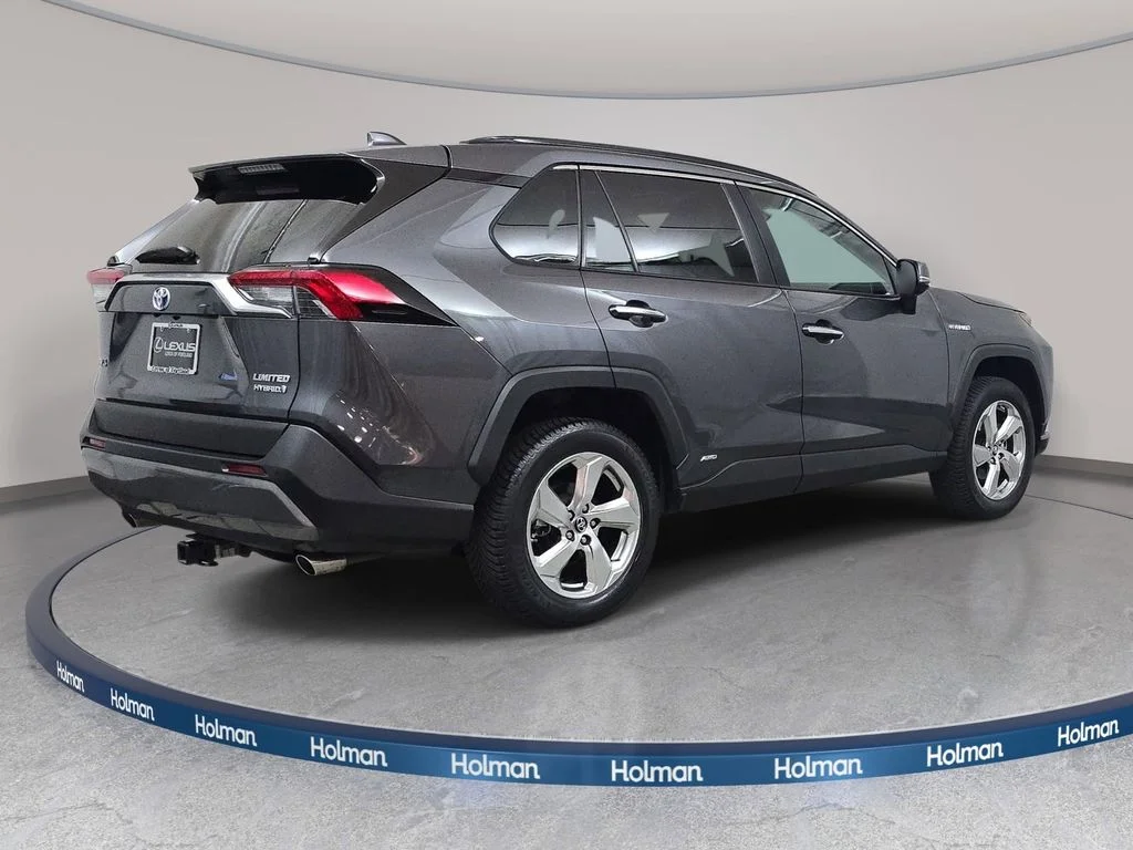 Used 2019 Gray Toyota Limited image 6