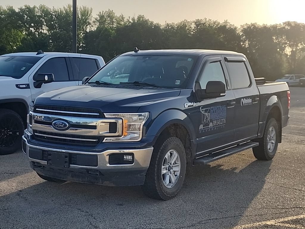 Used 2019 Blue Ford XLT image 2