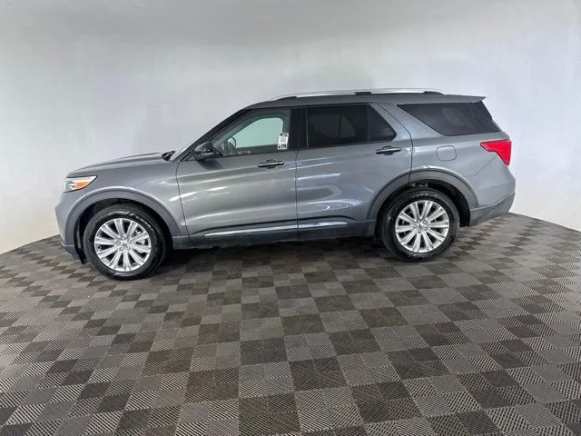 Used 2023 Gray Ford Limited image 10