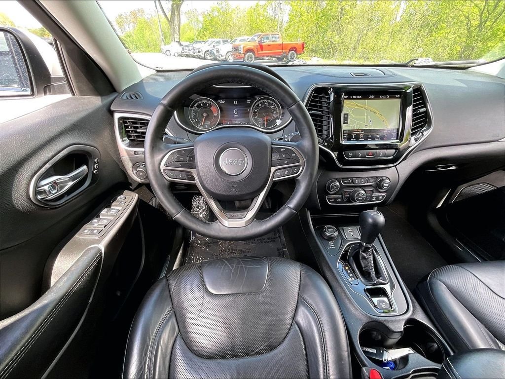 Used 2019 Bright White Clearcoat Jeep Limited image 16