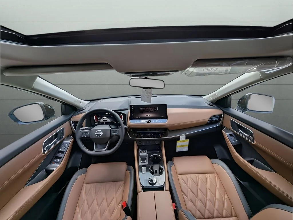 New 2026 White Nissan Platinum image 16
