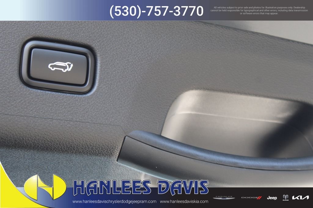 New 2026 Gravity Gray Kia EX image 11