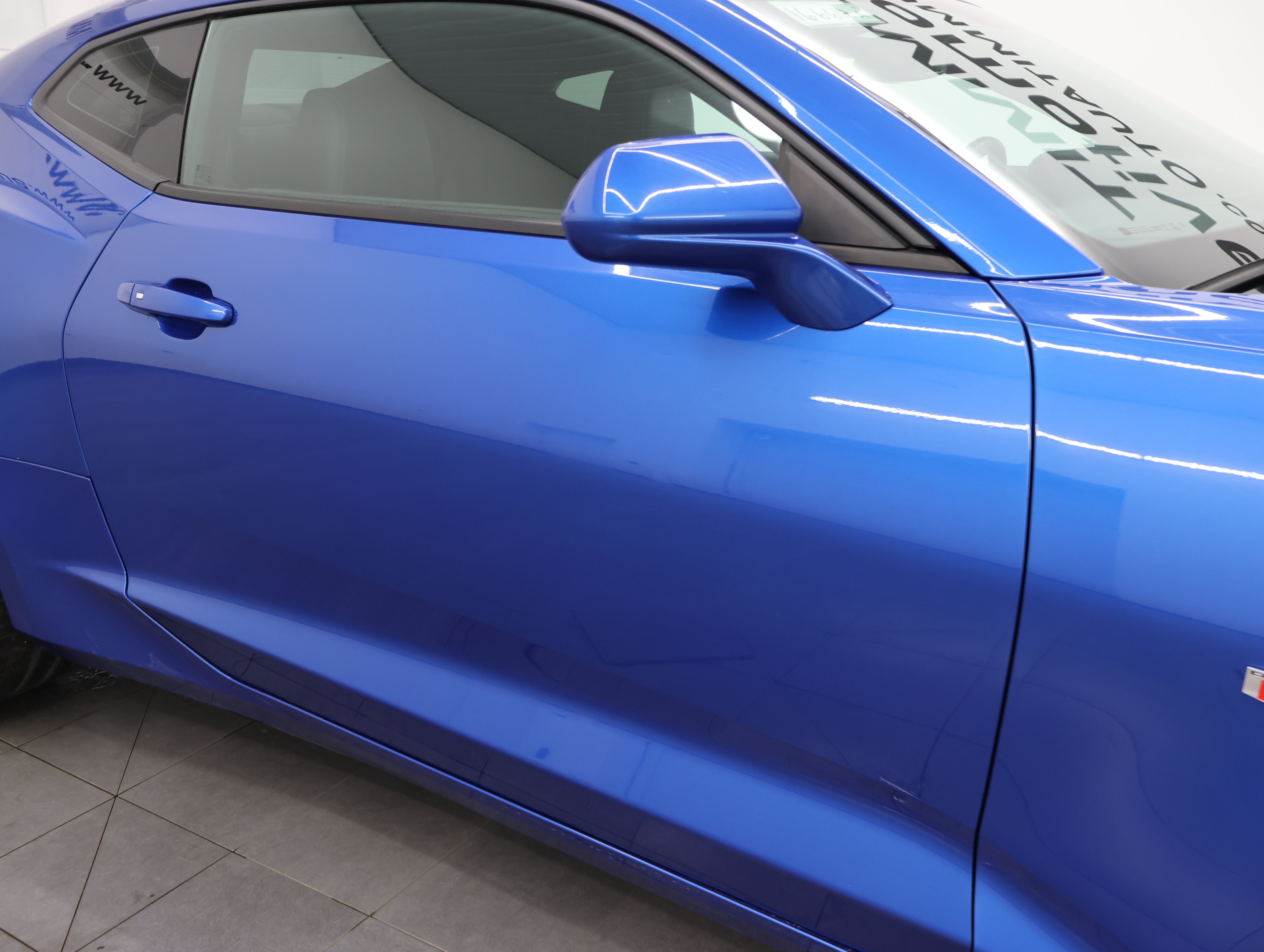 Used 2017 Hyper Blue Metallic Chevrolet 2SS Coupe: 2SS-AUTO-NAV-MOON-LIKE NEW TIRES-HEAT/COOL SEATS- image 27