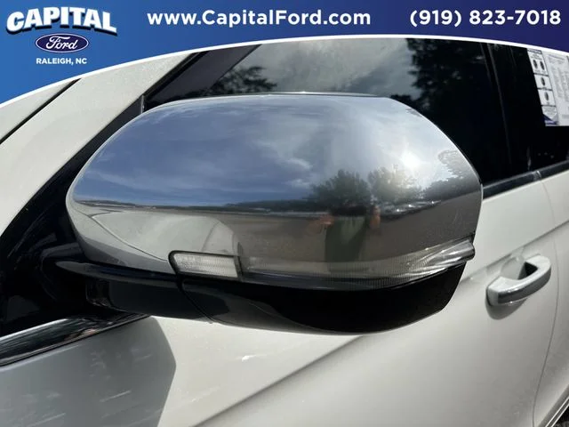 Used 2021 White Ford Platinum image 12