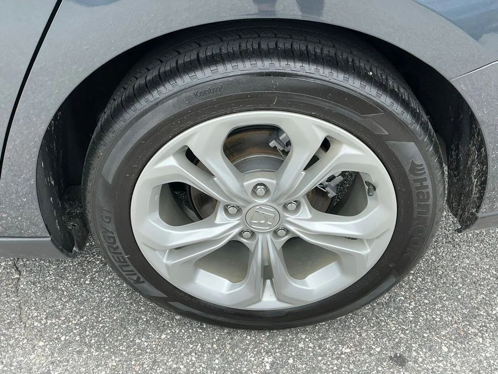 Used 2023  Honda LX image 21