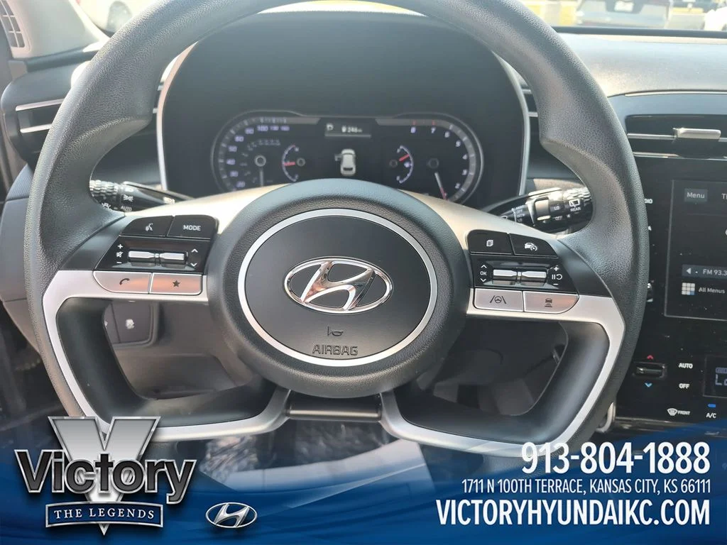 Used 2024 Black Hyundai SEL image 14