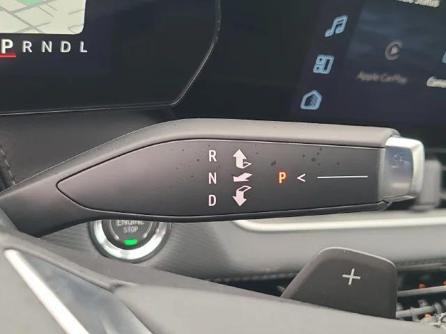 New 2027 Summit White Chevrolet LT image 37