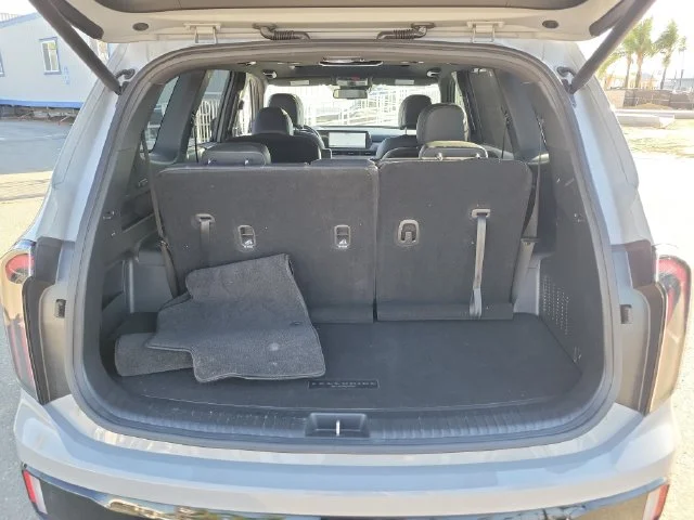 Used 2024 Gray Kia EX X-Line image 30