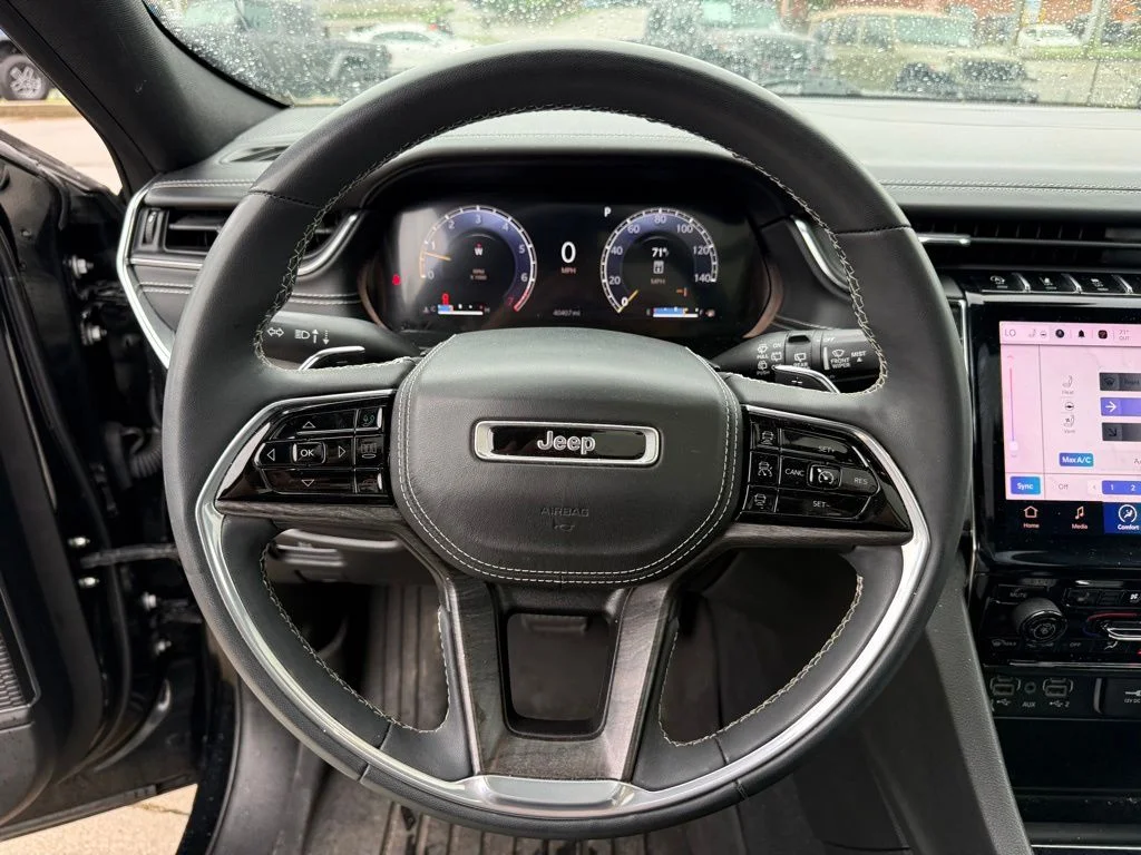 Used 2023 Black Jeep Overland image 14