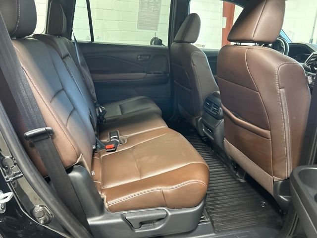 2024 Honda Passport EX-L - Photo 18