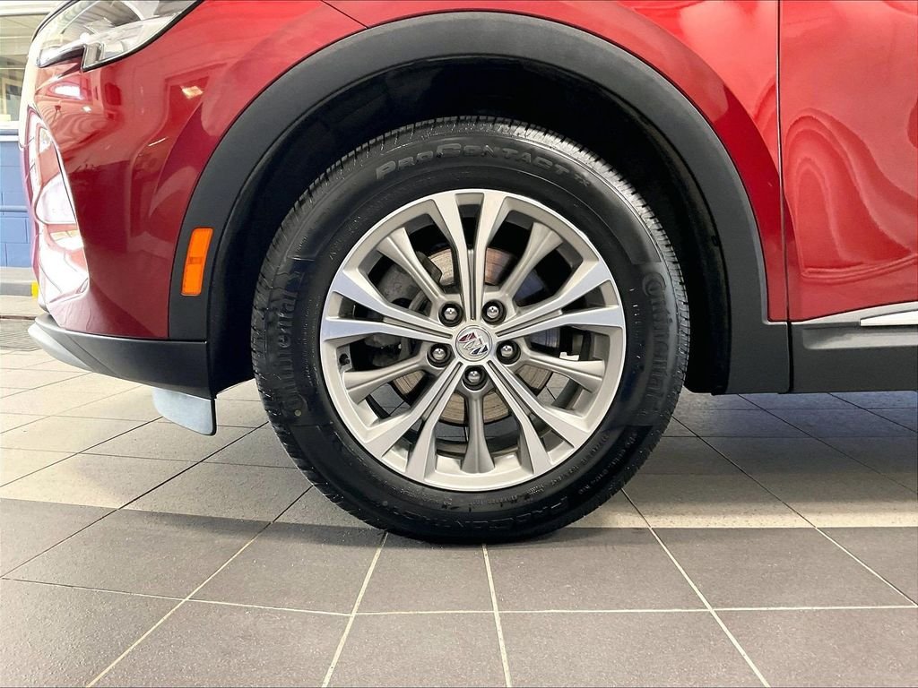 Used 2023 Red Buick Preferred image 7