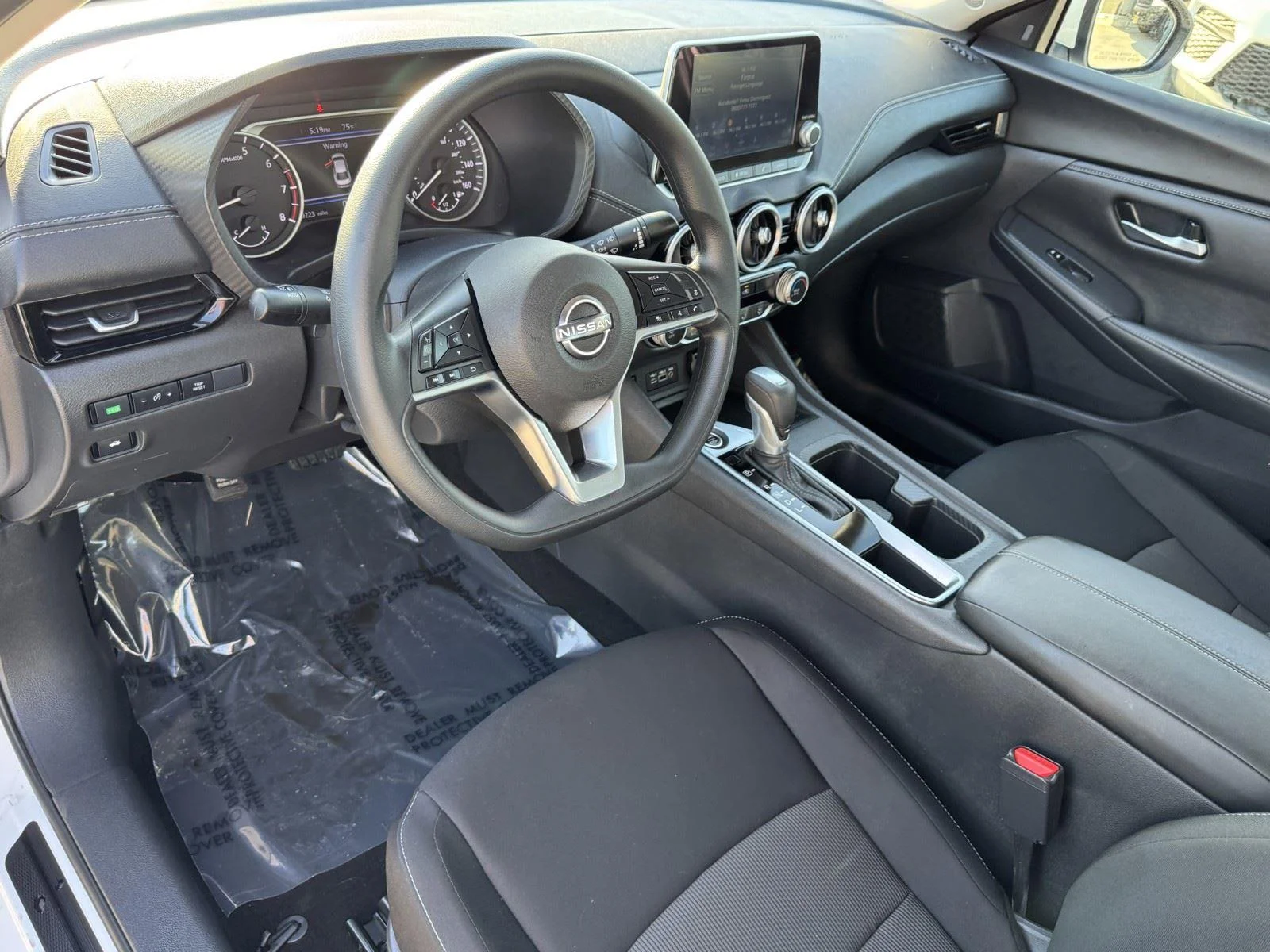 Used 2025 Aspen White Tricoat Nissan SV image 10