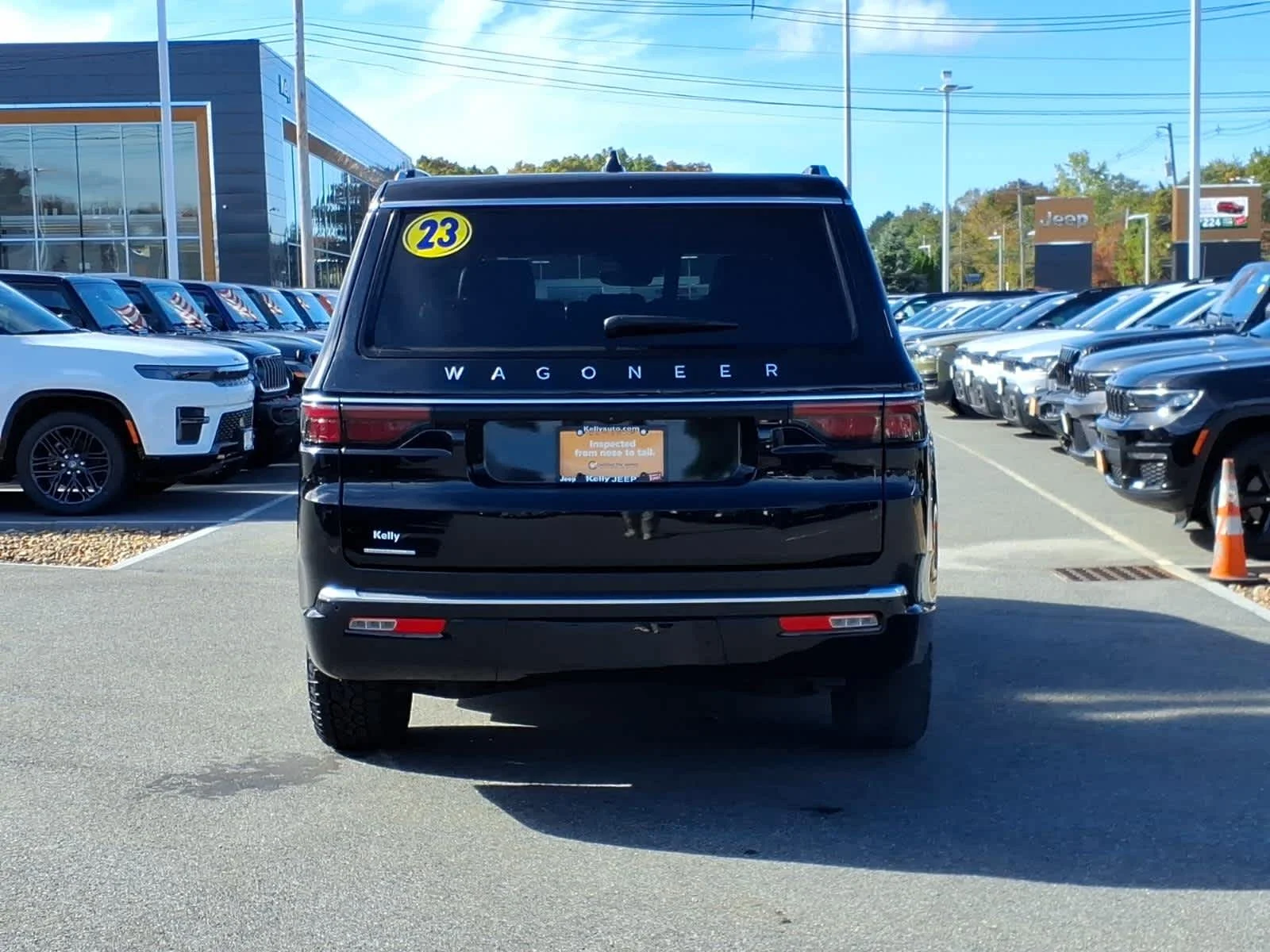 Certified Used 2023 Diamond Black Crystal Pearlcoat Jeep  image 9