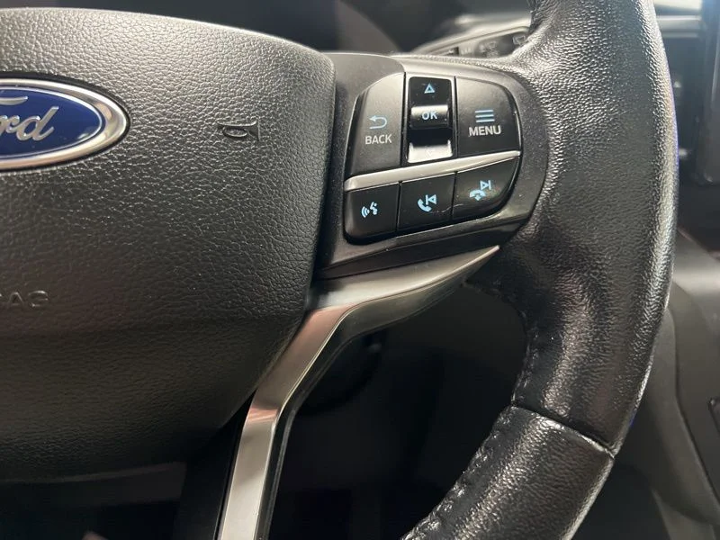 Used 2020 White Ford Limited image 24