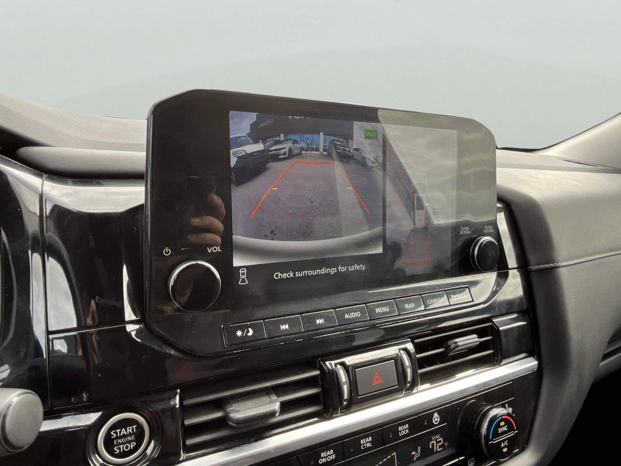Used 2023 Scarlet Ember Tintcoat/Super Black Nissan SL image 34