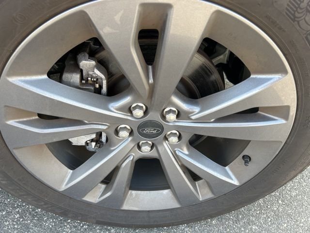 Used 2025 Black Ford Active image 9