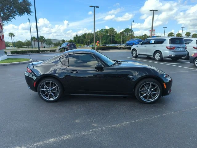 Used 2021 Black Mazda Grand Touring image 3